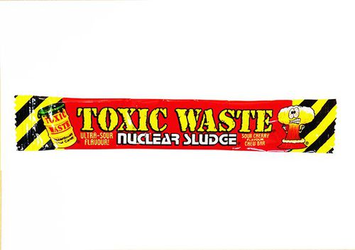 Жевательная конфета Toxic Waste со вкусом вишни