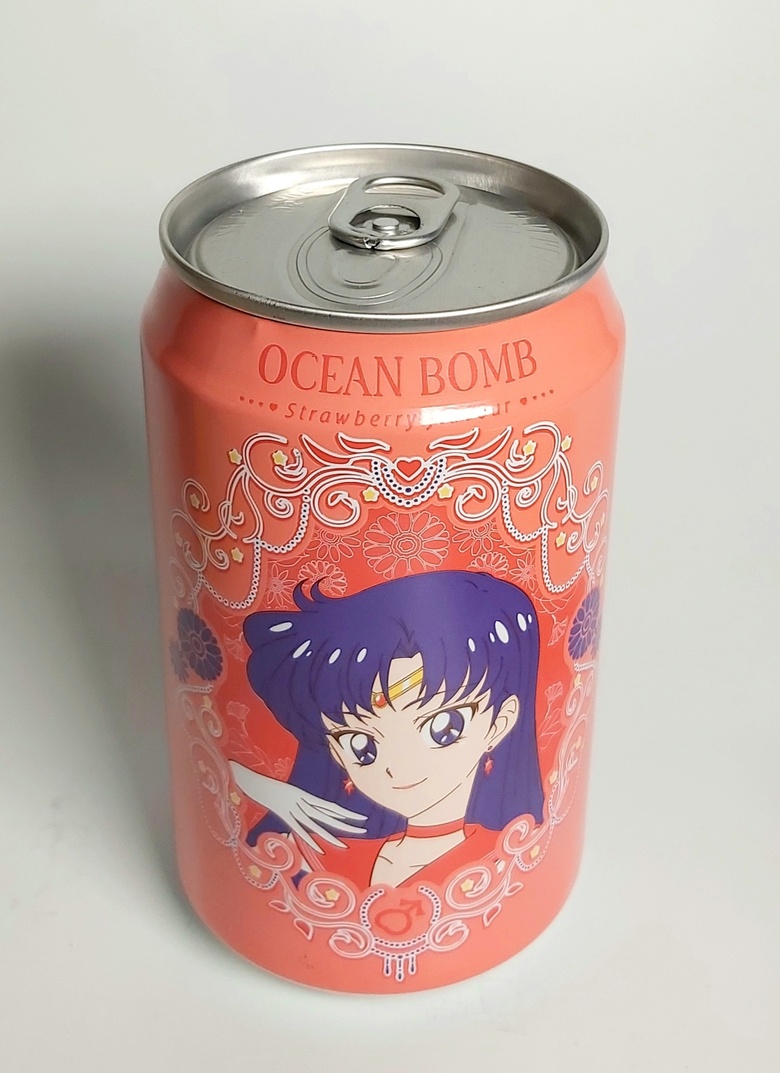 Лимонад "Sailor Moon" с клубникой